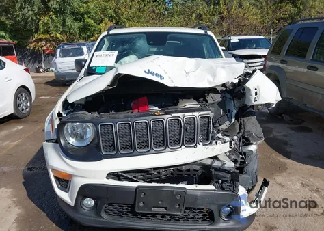 2022 Jeep Renegade Latitude 4X4 z USA, uszkodzony, nr VIN ZACNJDB19NPN50991